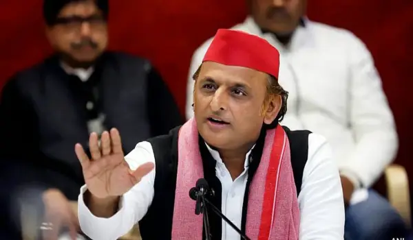 अखिलेश यादव का बीजेपी पर प्रहार बोले - सरकार धाक जमाने के लिए करा रही फेक एनकाउंटर